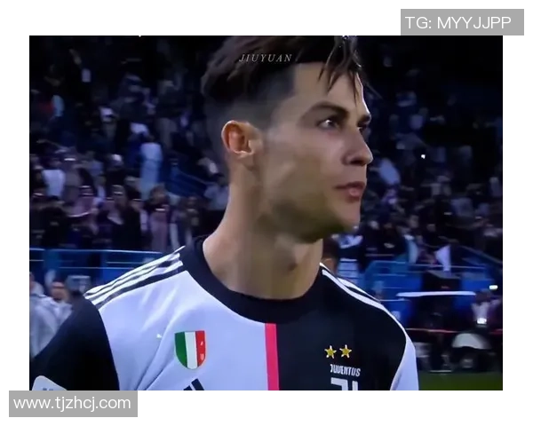 足球明星帅照头像大赏展现运动魅力与风采的完美结合